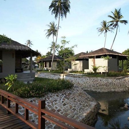 Hutcha Resort Mae Nam Esterno foto
