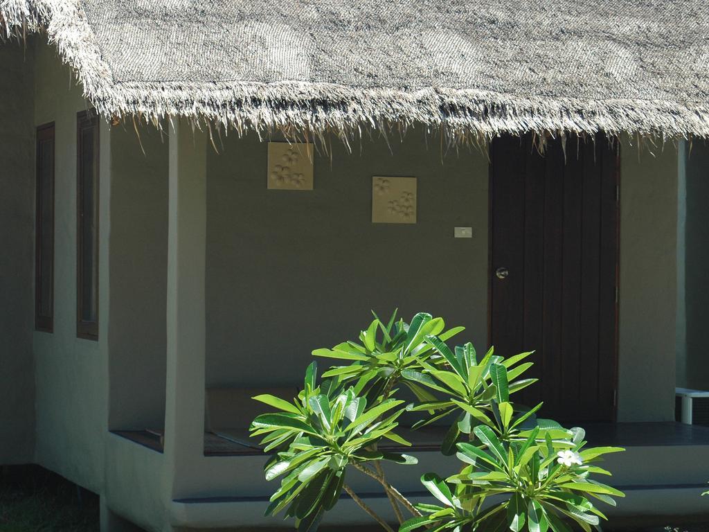 Hutcha Resort Mae Nam Esterno foto
