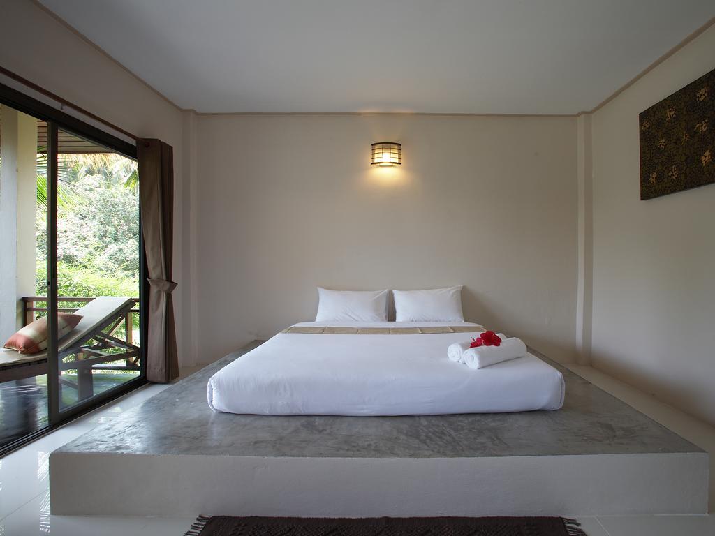 Hutcha Resort Mae Nam Esterno foto