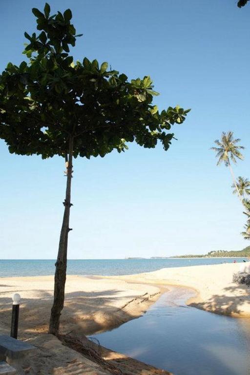 Hutcha Resort Mae Nam Esterno foto